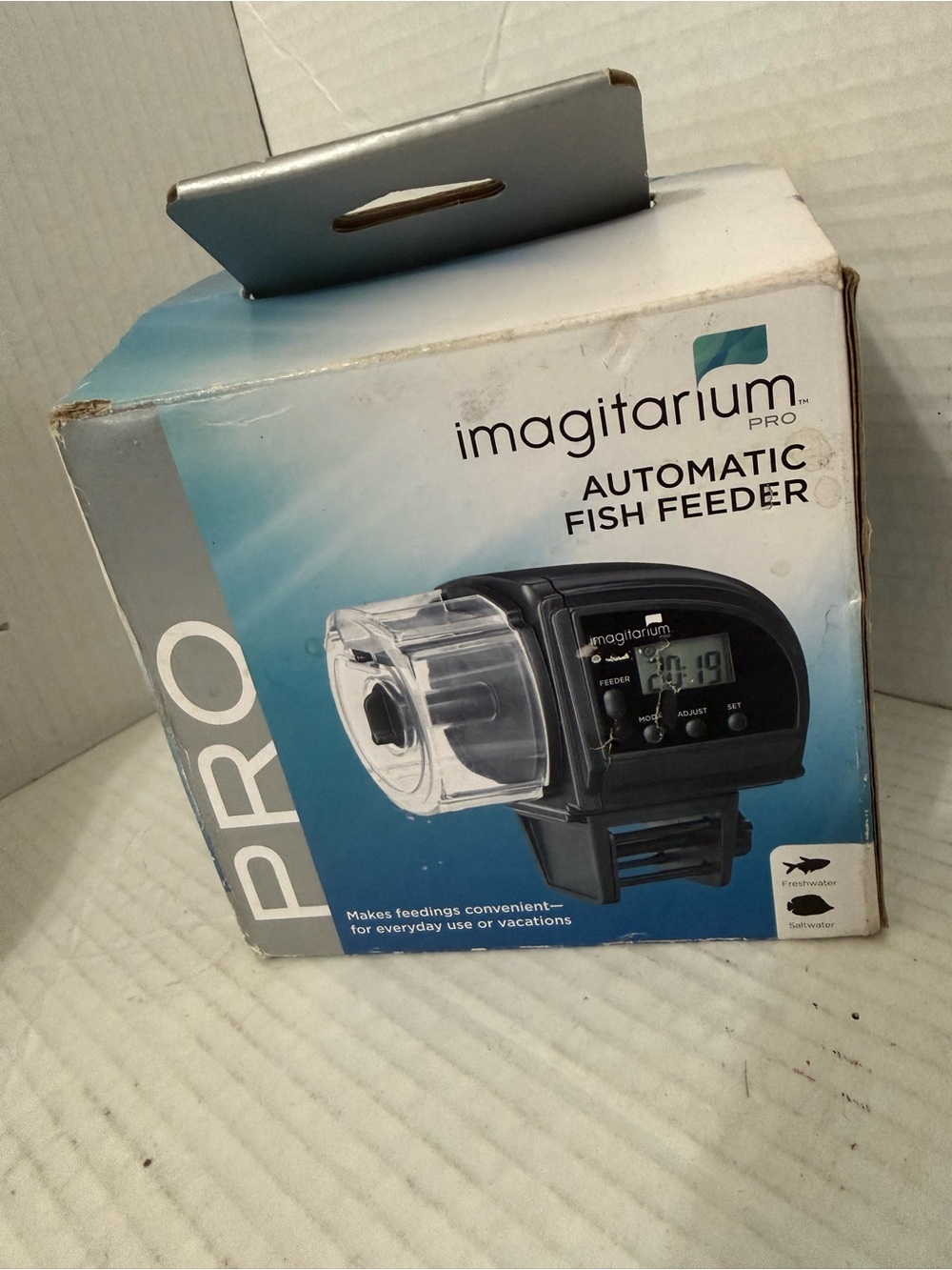 Imagitarium Pro Automatic Fish Feeder. Battery power Salt / Fresh water New